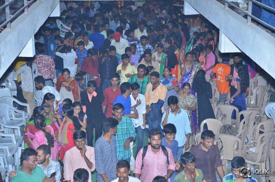 Winner-Movie-Team-at-Chaitanya-College-in-Warangal